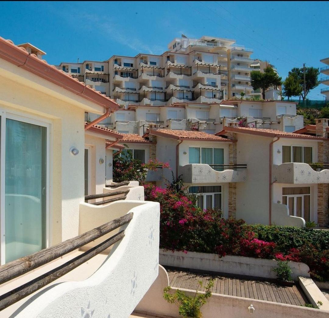 Bougainvill Sunset Villa Sarande Exterior photo